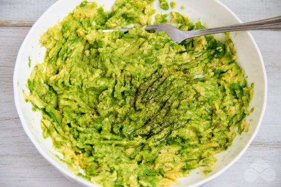 Avocado paste for sandwiches - recipe photo, step 2