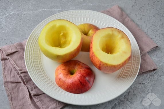 Baked apples with dried fruits - recipe photo, step 1