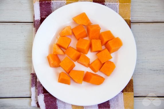 Baked pumpkin with honey and cinnamon - recipe photo, step 1