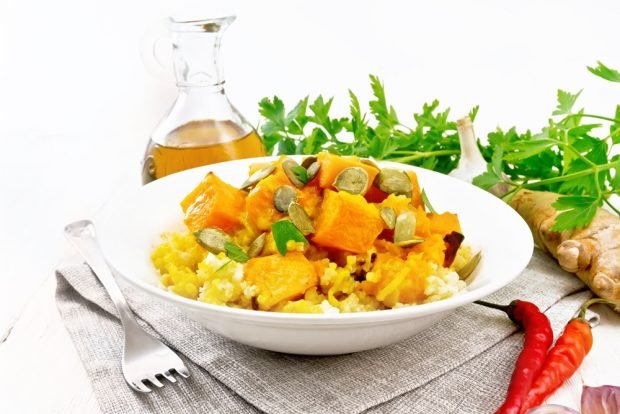 Barley porridge with pumpkin in a slow cooker Barley porridge with pumpkin in a slow cooker