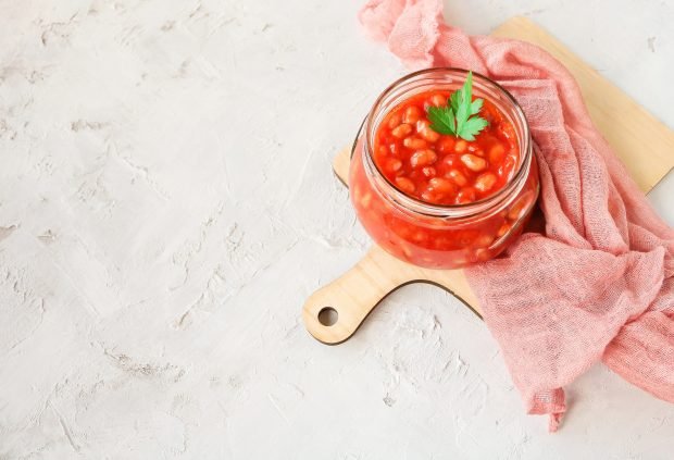 Beans in tomato for the winter Beans in tomato for the winter