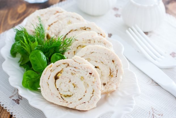 Boiled chicken roll Boiled chicken roll