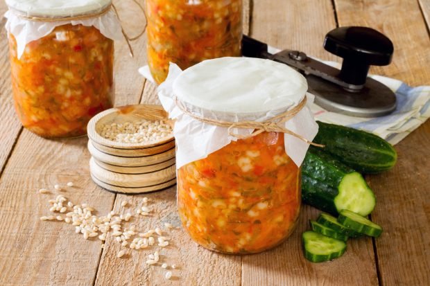 Brillier with barley and salted cucumbers for the winter Brillier with barley and salted cucumbers for the winter