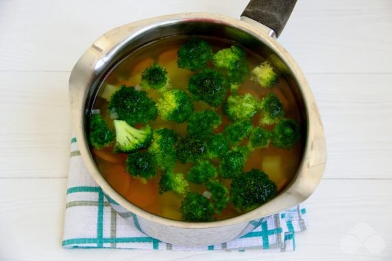 Broccoli and carrot vegetable soup - recipe photo, step 3