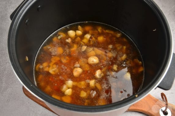 Buckwheat porridge with champignons - recipe photo, step 4