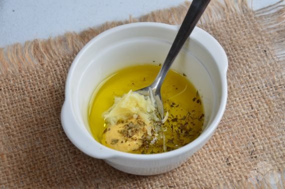 Caesar salad with chicken and feta - recipe photo, step 4
