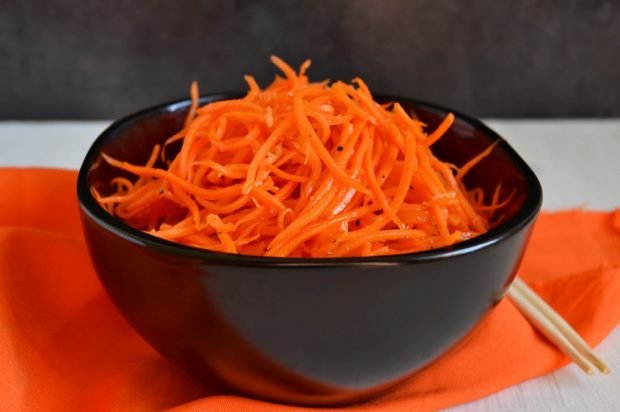 Carrot in Korean with ginger and lime juice Carrot in Korean with ginger and lime juice