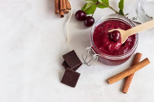 “Cherry in Chocolate” for the winter “Cherry in Chocolate” for the winter