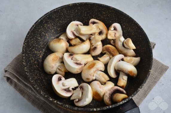 Cherry salad and mushrooms - recipe photo, step 1