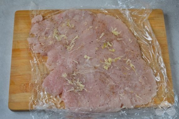 Chicken roll in a slow cooker - recipe photo, step 2