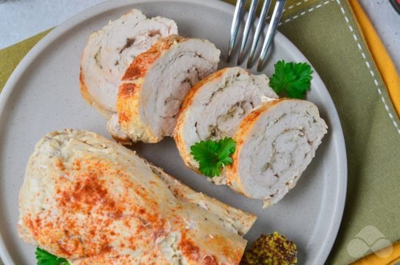 Chicken roll in a slow cooker - recipe photo, step 4