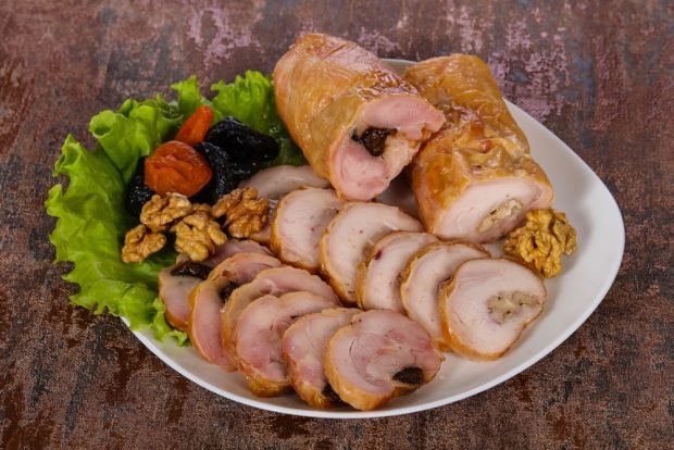Chicken roll with dried fruits and nuts Chicken roll with dried fruits and nuts