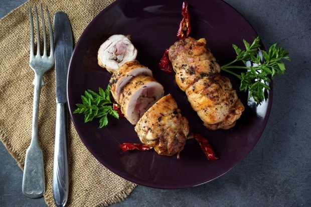Chicken roulette with cottage cheese Chicken roulette with cottage cheese