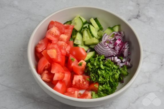 Chicker and vegetable salad - recipe photo, step 1