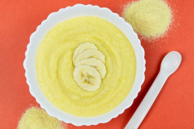 Corn porridge with banana Corn porridge with banana