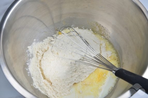 Custard pancakes with cottage cheese - recipe photo, step 2