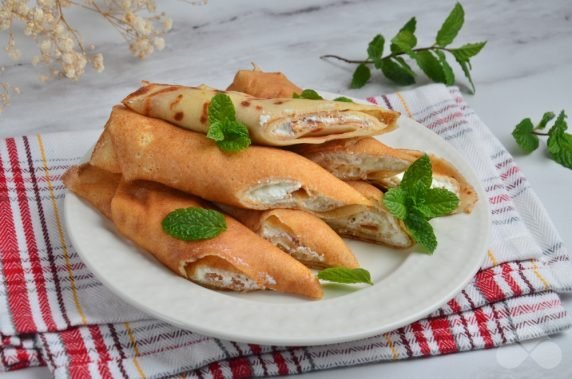 Custard pancakes with cottage cheese - recipe photo, step 8