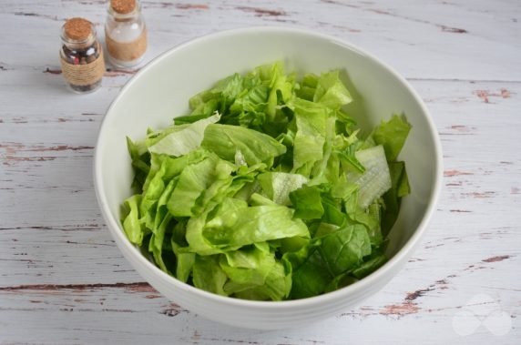 Dietary salad with chicken and olives - recipe photo, step 2