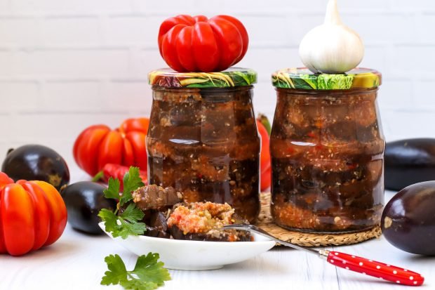 Eggplant with tomatoes for the winter without sterilization