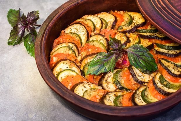 Franceusian zucchini casserole Franceusian zucchini casserole