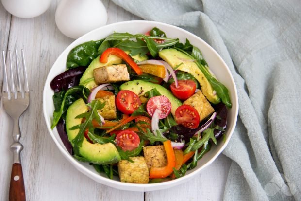 Frying tofu salad and vegetables Frying tofu salad and vegetables