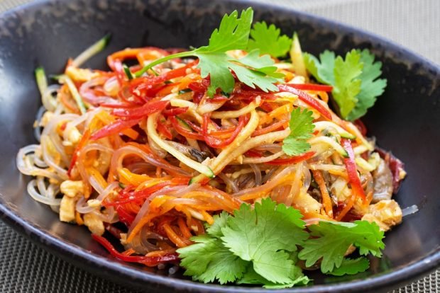 Funchose and vegetable salad Funchose and vegetable salad