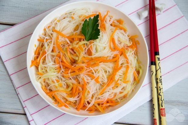 Funchose salad, Korean carrots and cucumbers Funchose salad, Korean carrots and cucumbers