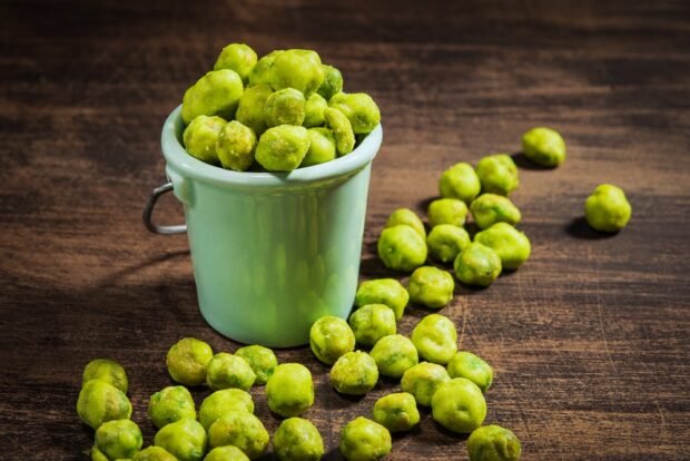 Green peas with Basabi Green peas with Basabi