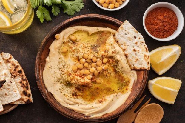 Humus at home Humus at home