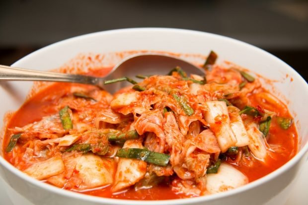 Kimchi salad with green onions Kimchi salad with green onions