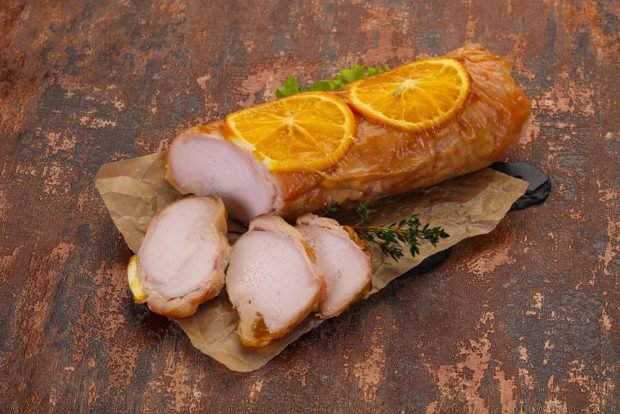 Kurin roll with oranges Kurin roll with oranges