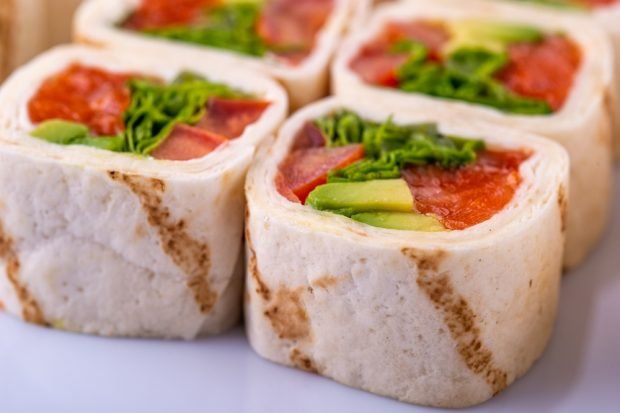 Lavash roll with tomatoes and herbs Lavash roll with tomatoes and herbs