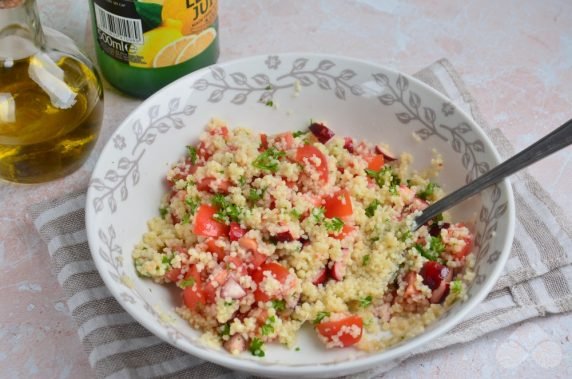 Little salad, greens and cranberries - recipe photo, step 4