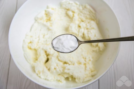 Lush cottage cheese casserole - recipe photo, step 2