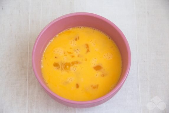 Lush omelet in a slow cooker - recipe photo, step 1