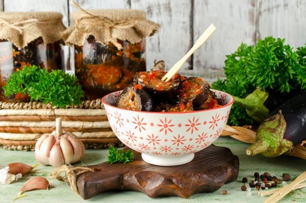 “Mother -in -law language” from eggplant with tomatoes for the winter “Mother -in -law language” from eggplant with tomatoes for the winter