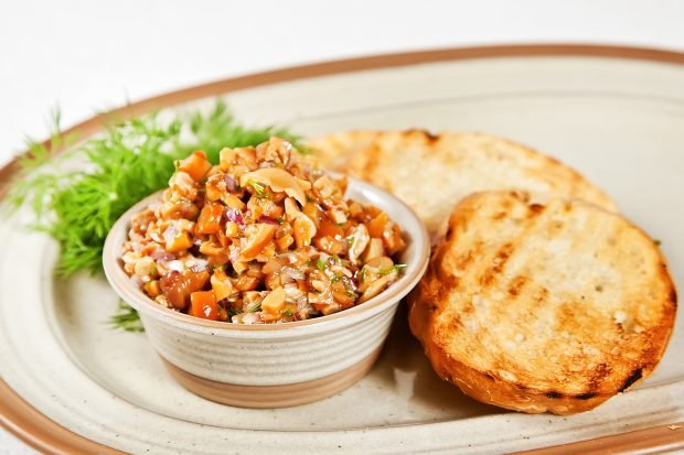 Mushroom caviar from mushrooms for the winter Mushroom caviar from mushrooms for the winter