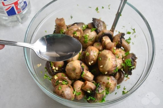 Mushrooms with greens in Korean - recipe photo, step 4
