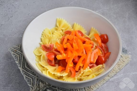 Paste salad, vegetables and olives - recipe photo, step 2