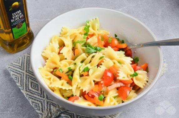 Paste salad, vegetables and olives - recipe photo, step 4