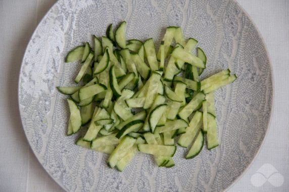 Peking cabbage salad, cucumbers and peas - recipe photo, step 2
