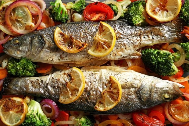 Perch with a vegetable side dish in the oven Perch with a vegetable side dish in the oven