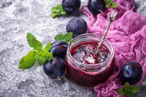 Plum jam Plum jam
