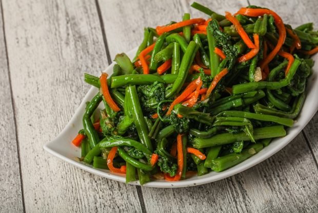 Podchki beans and Korean carrots salad Podchki beans and Korean carrots salad