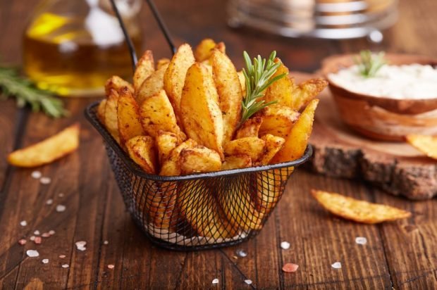 Potatoes in a nervous with soy sauce and spices Potatoes in a nervous with soy sauce and spices