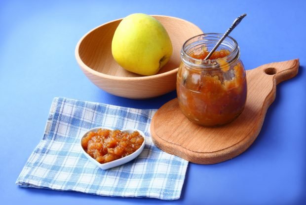 Povidlo from apples Povidlo from apples