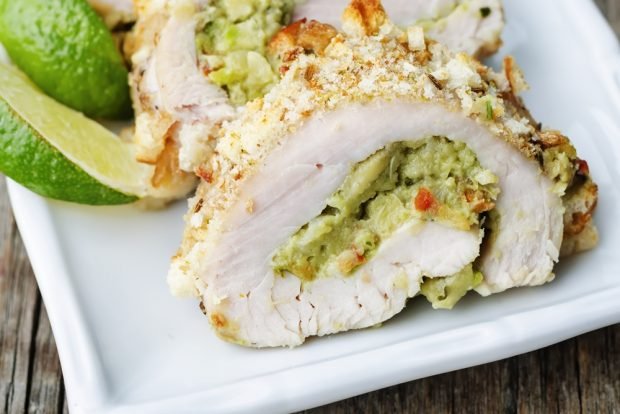 Roulet from turkey with avocado Roulet from turkey with avocado