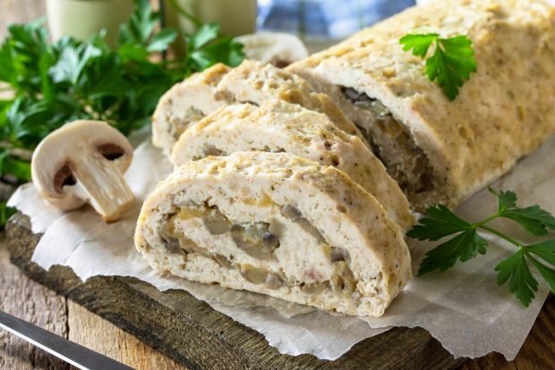 Rulelet from minced turkey Rulelet from minced turkey