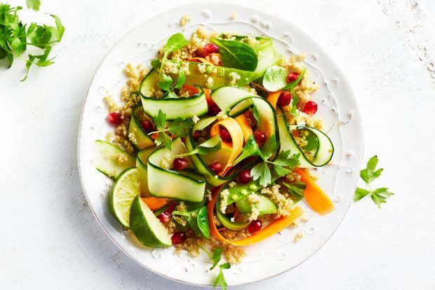 Salad with vegetables and cinema Salad with vegetables and cinema