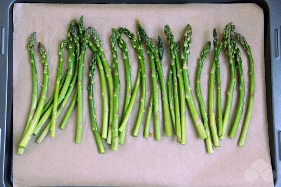 Salmon with asparagus in the oven - recipe photo, step 1